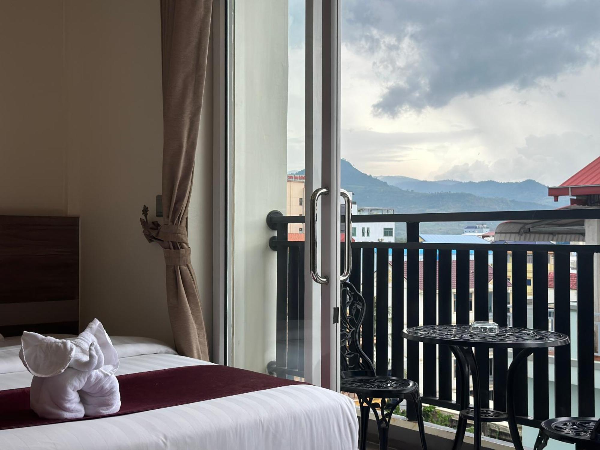 Twin Hotel Kampot Extérieur photo
