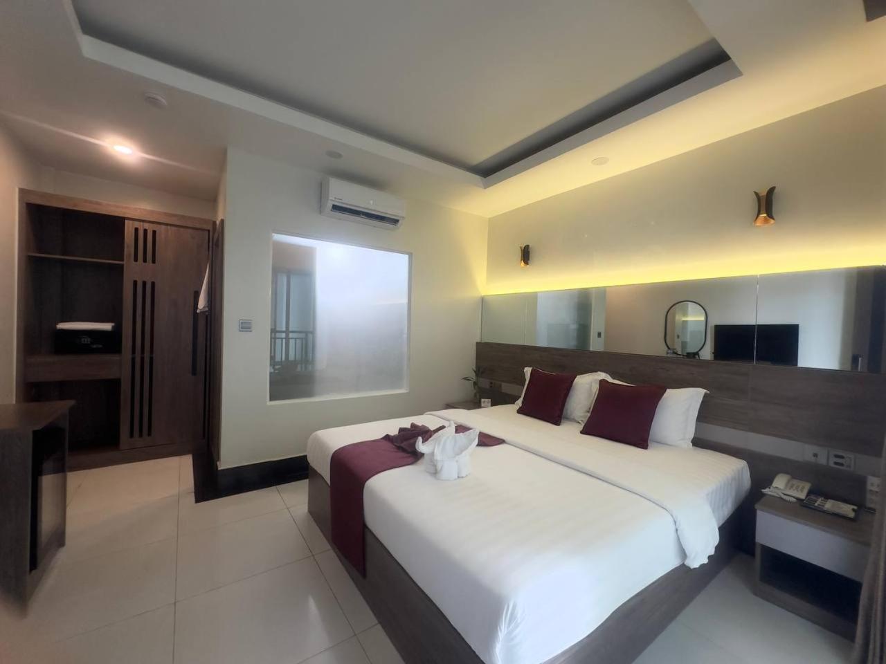 Twin Hotel Kampot Extérieur photo